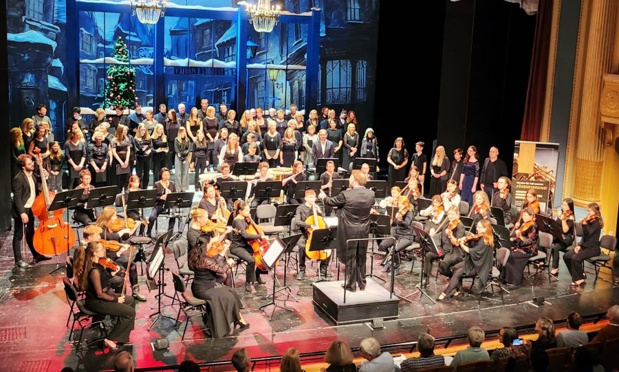 Weihnachtskonzert 2025 im Staatstheater 